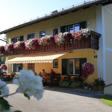 Kusternighof Guest house Velden am Woerthersee